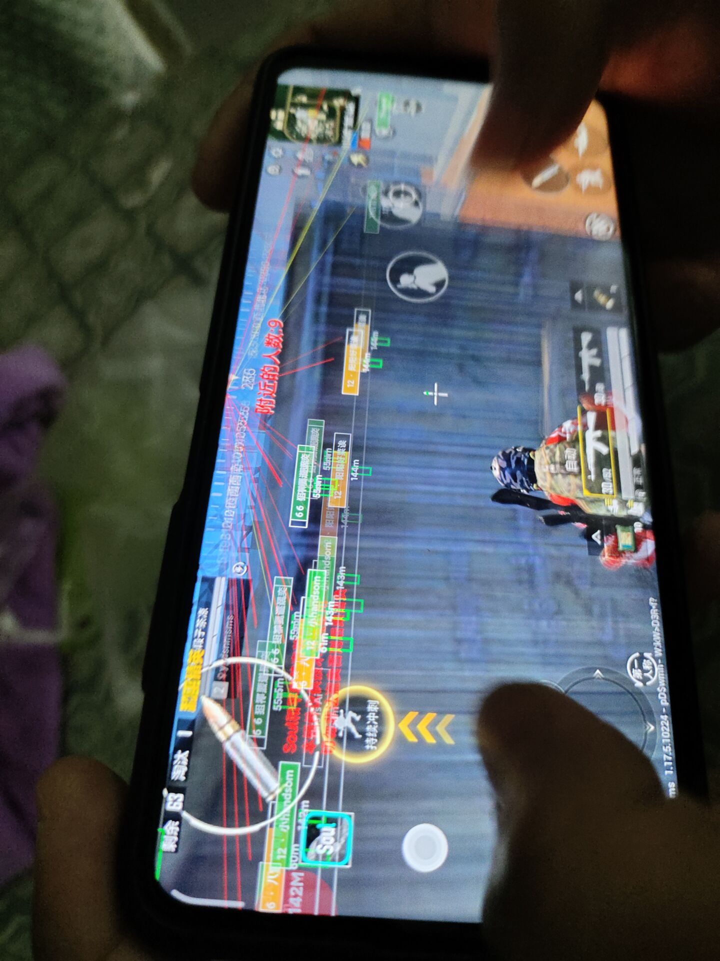 和平精英模拟器高清版辅助【雪貂】自瞄开关  全图透视 倒地不瞄 自动压枪